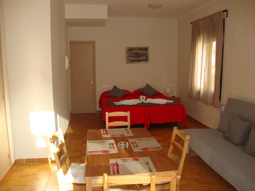 Apartaments Claudi ตอสซาเดมาร์ ห้อง รูปภาพ